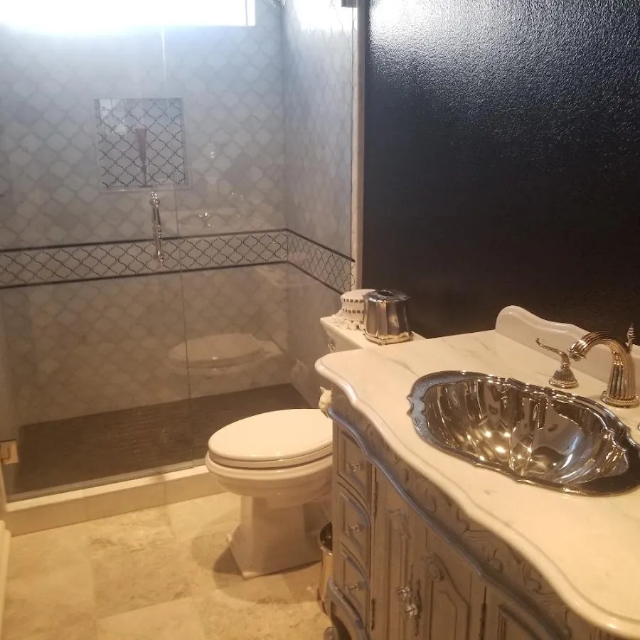 Professional plumbing work and bathroom remodeling in East St. Louis